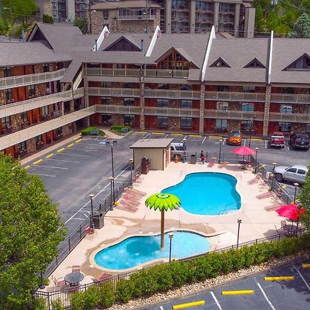 Crossroads Inn & Suites Gatlinburg Esterno foto