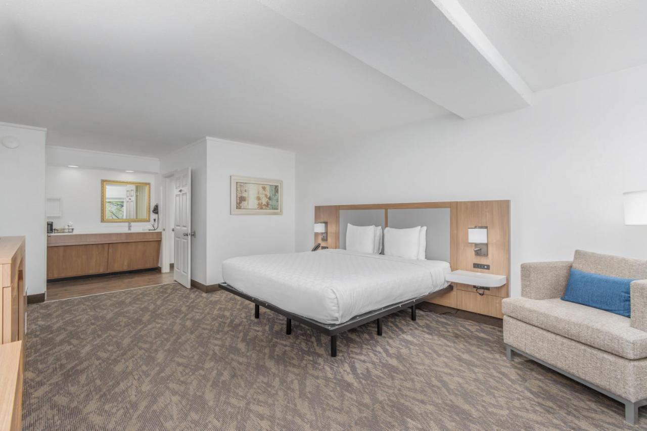Crossroads Inn & Suites Gatlinburg Esterno foto